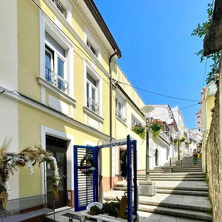 Mauro Apartment *